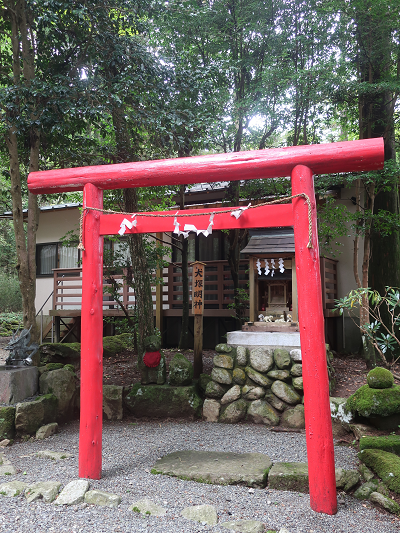 犬塚明神社
