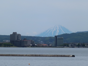 諏訪湖と富士山